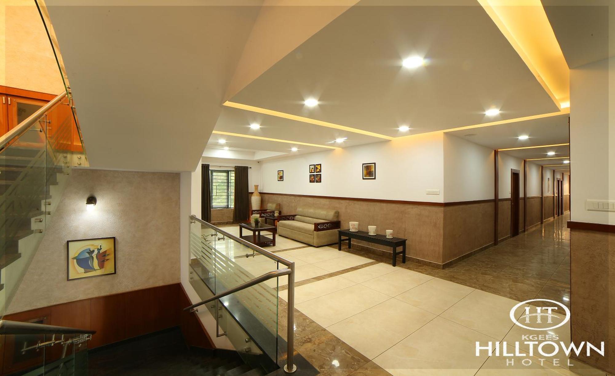 Kgees - Hill Town Hotel Kattappana Экстерьер фото